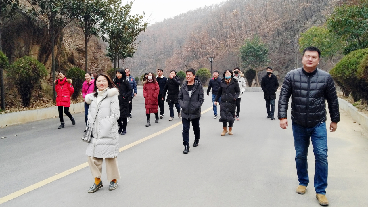 百知渠道部2018冬季團建