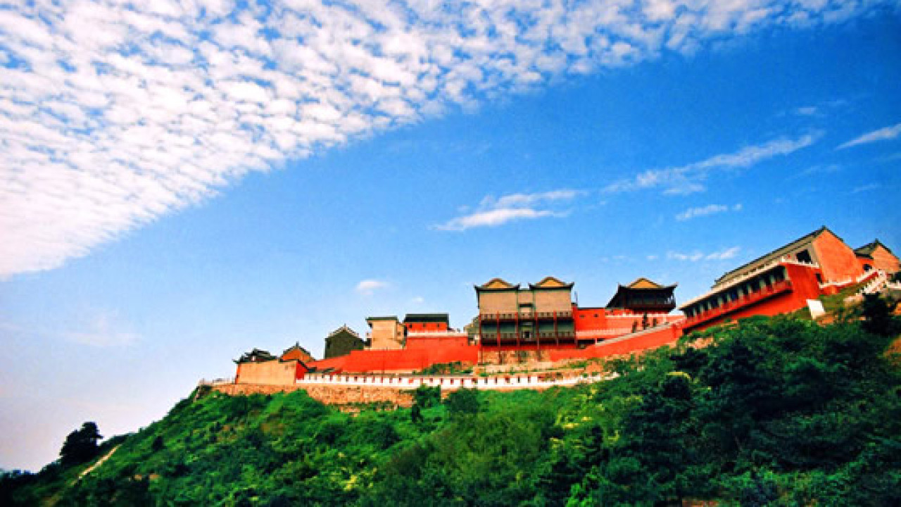 邂逅品山客棧