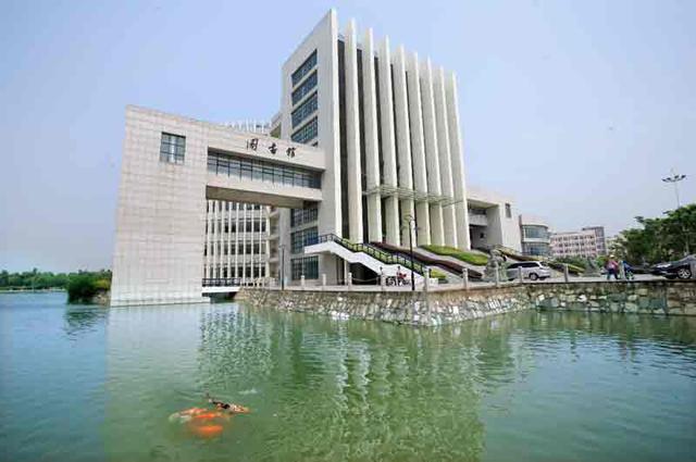 武汉轻工大学艺术与传媒学院 2017年度教师引进简章