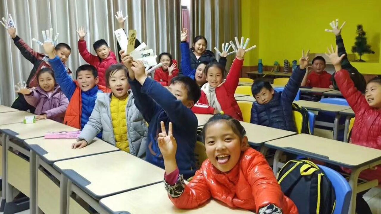 乐文教育招聘啦