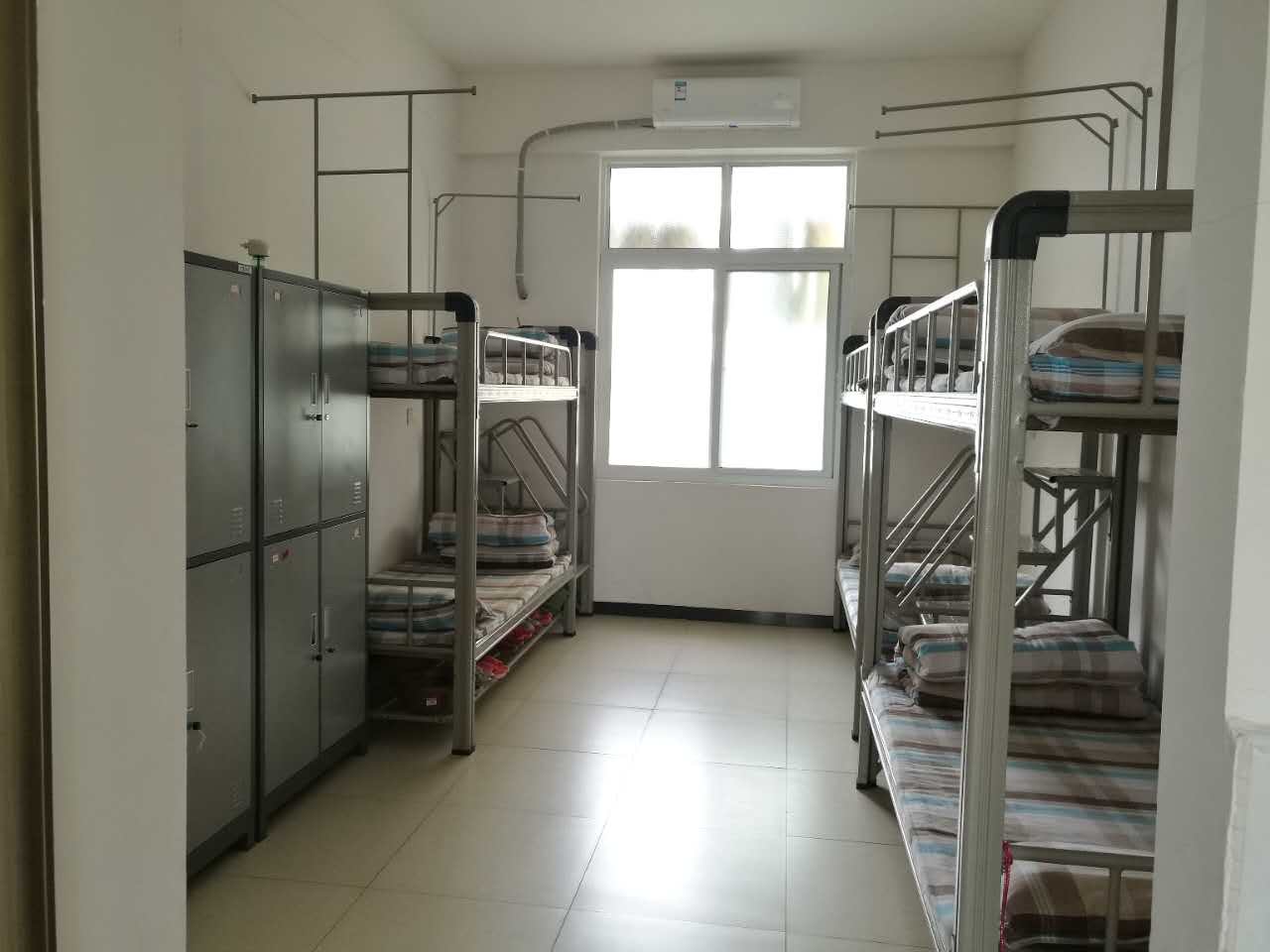 潜江德风学校欢迎你!