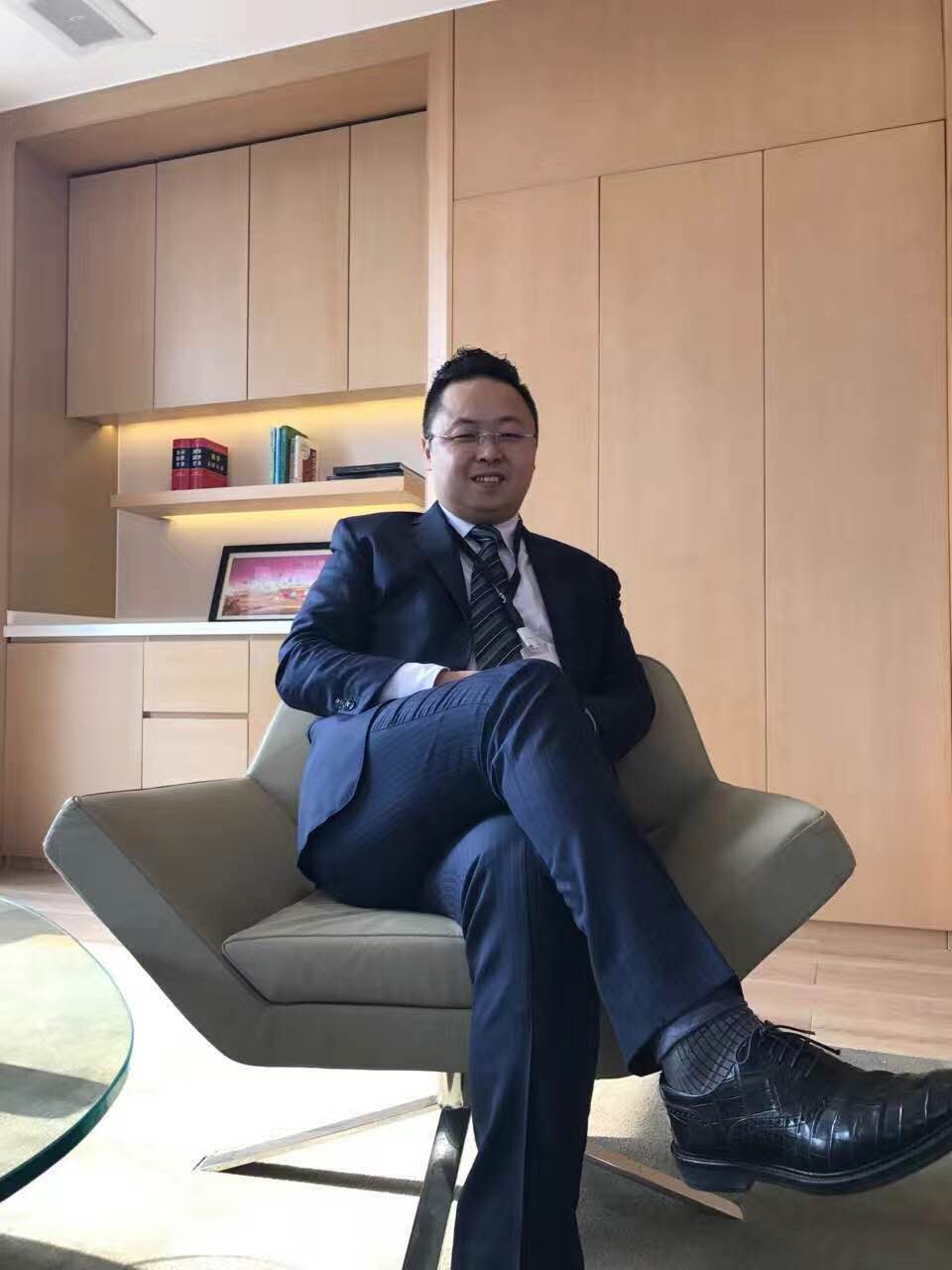 热烈祝贺宋小辉当选川渝分会会长!