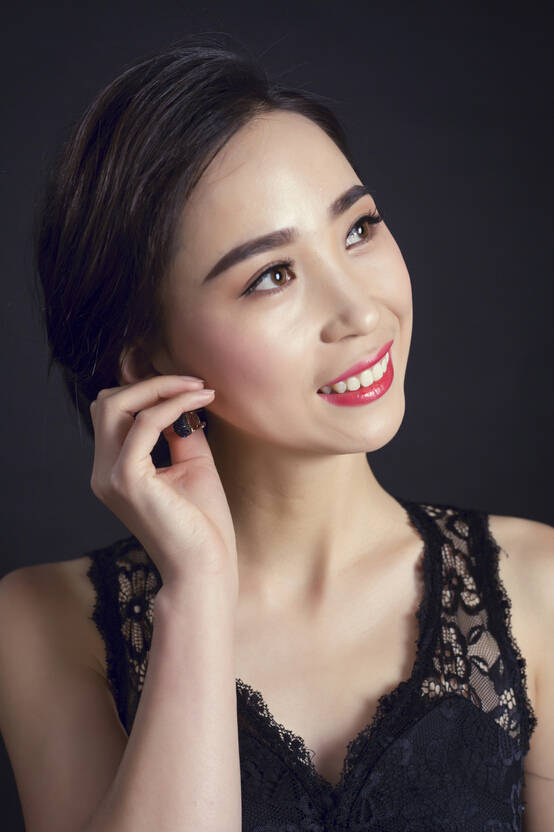 张苗苗@白梅婚礼邀请函