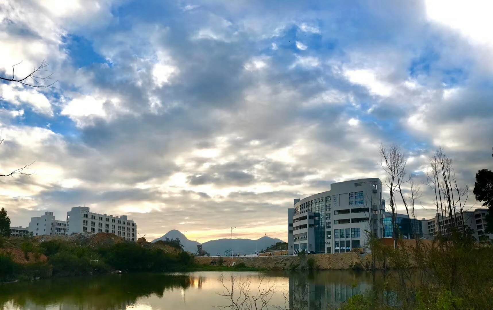 福建经贸学校计算机专业