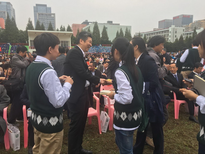 江苏省邗江中学--60年校庆活动剪影