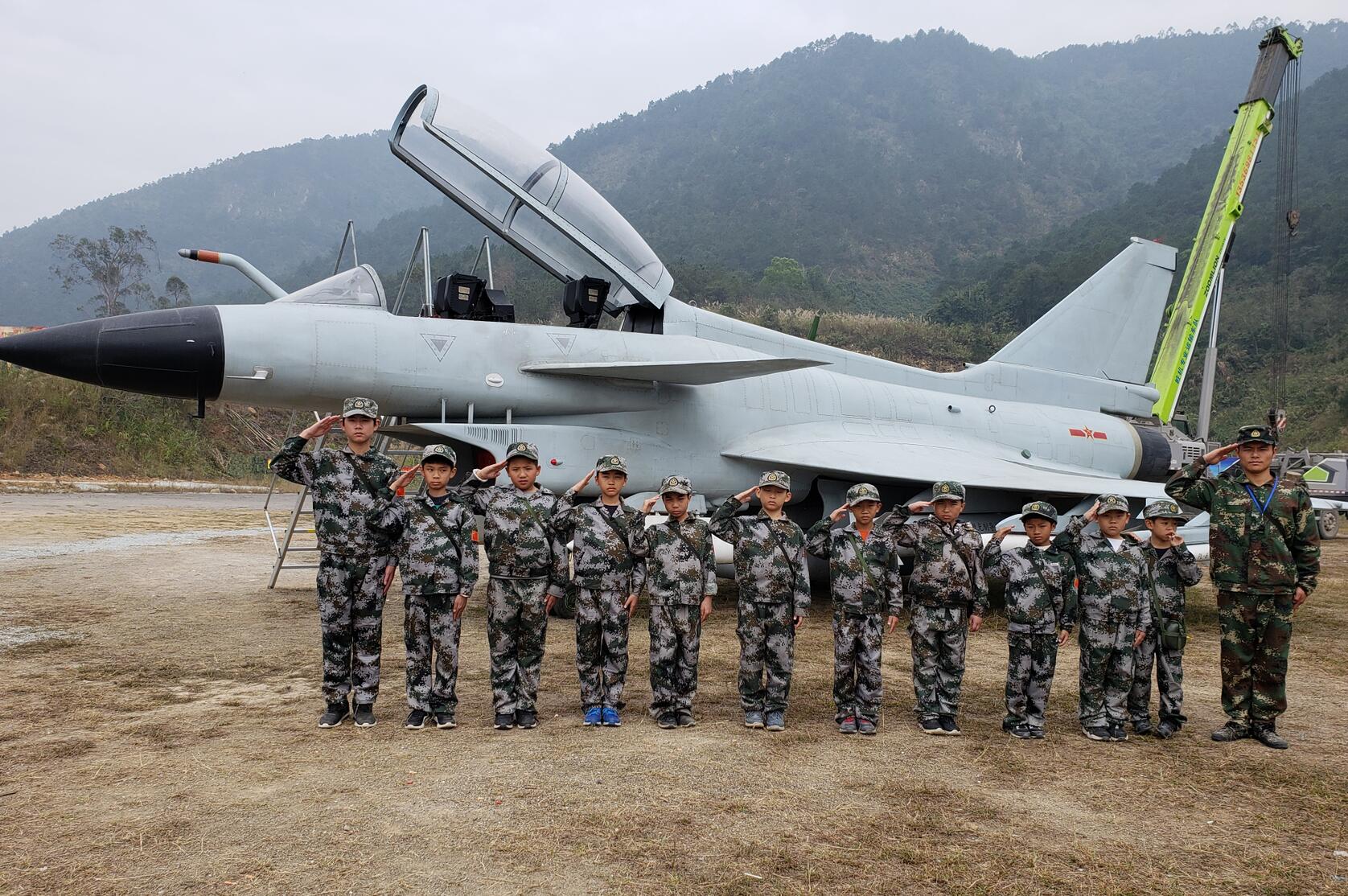 2019年度广州黄埔风云军事夏令营