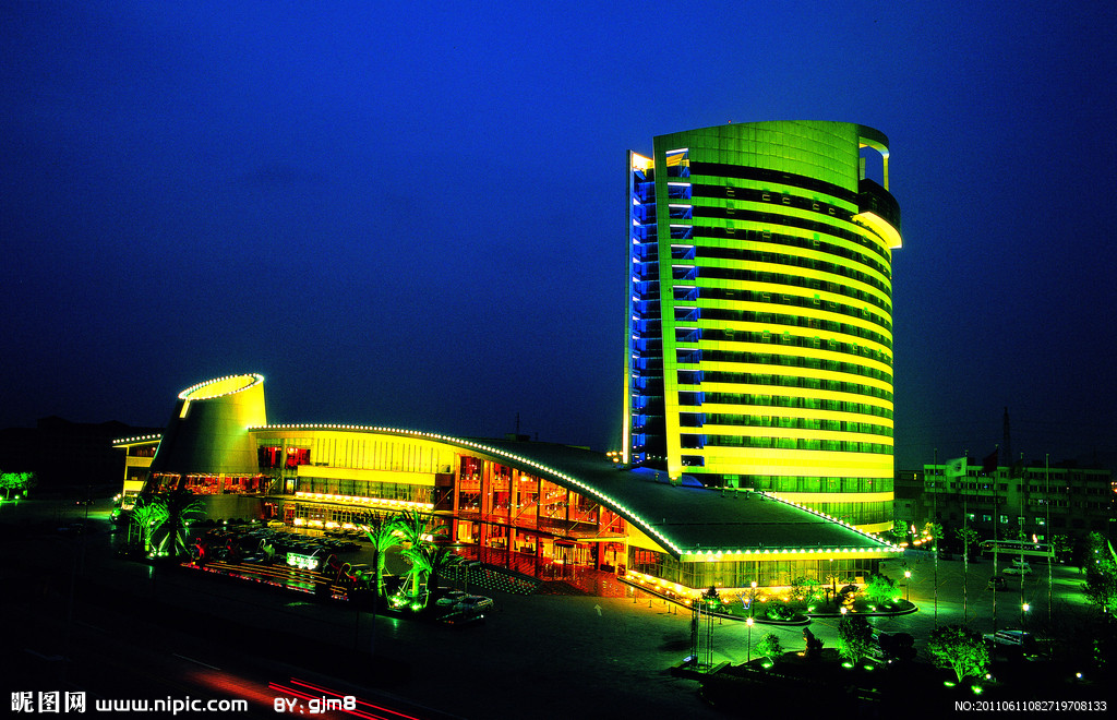 昔日同窗  友谊情深