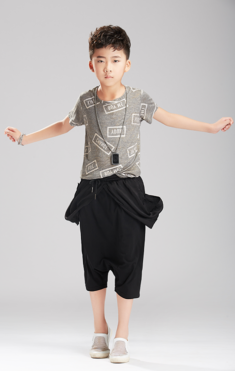 kids model studio  璀璨童星 / 模卡定制  · 孙冯俊杰 · trendy
