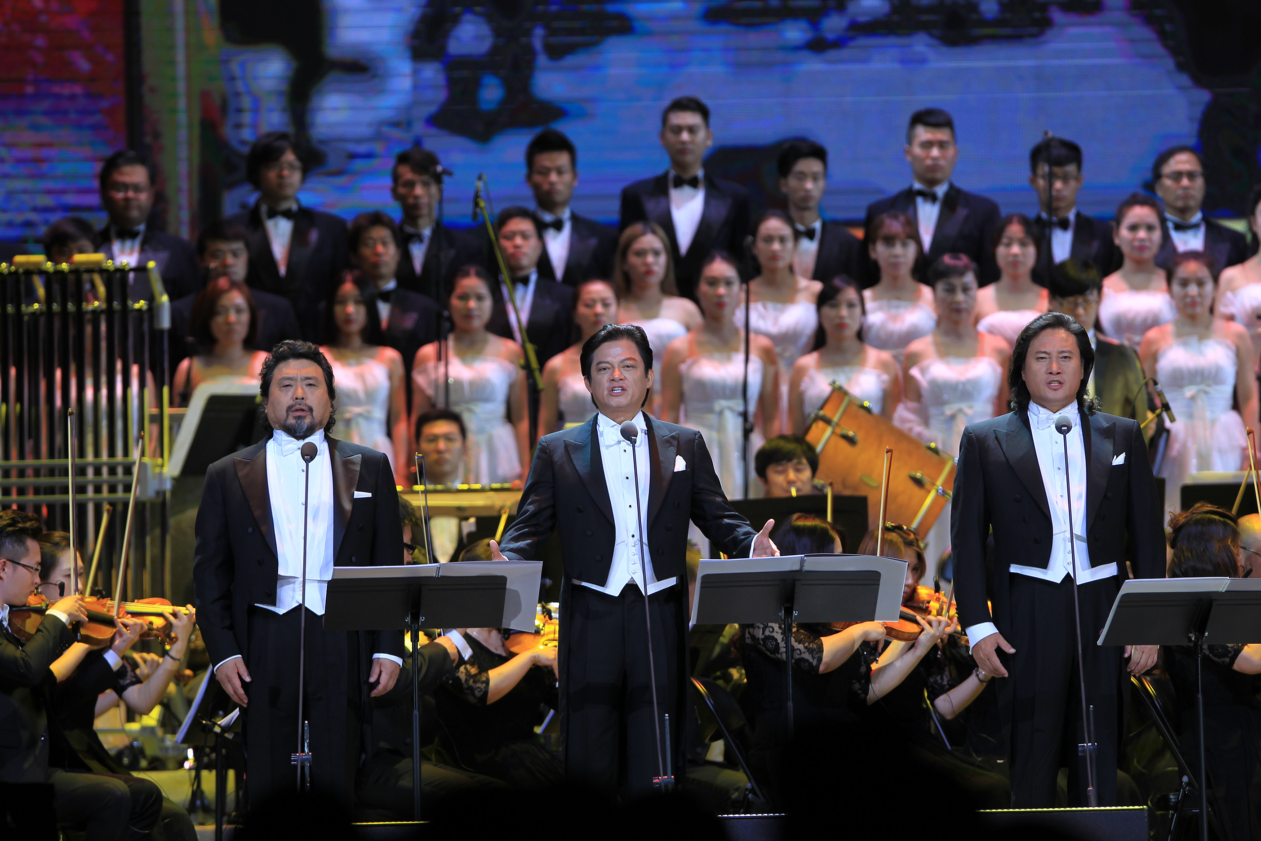 中国三大男高音北京新年音乐会