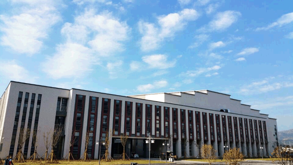 我是第42045位祝福海州高级中学110华诞的人