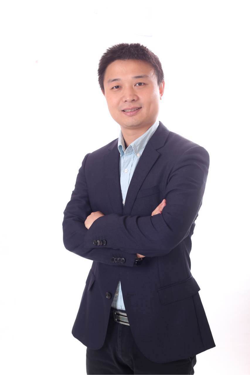 重要嘉宾 贺强先生 中央财经大学证券期货研究所 所长 胡毅先生 中兴