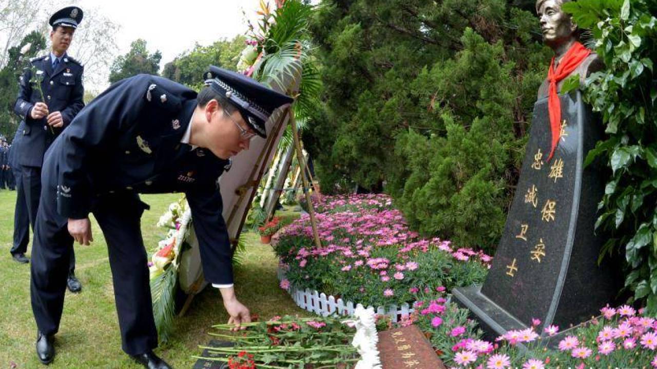 文明祭扫，从你我做起
