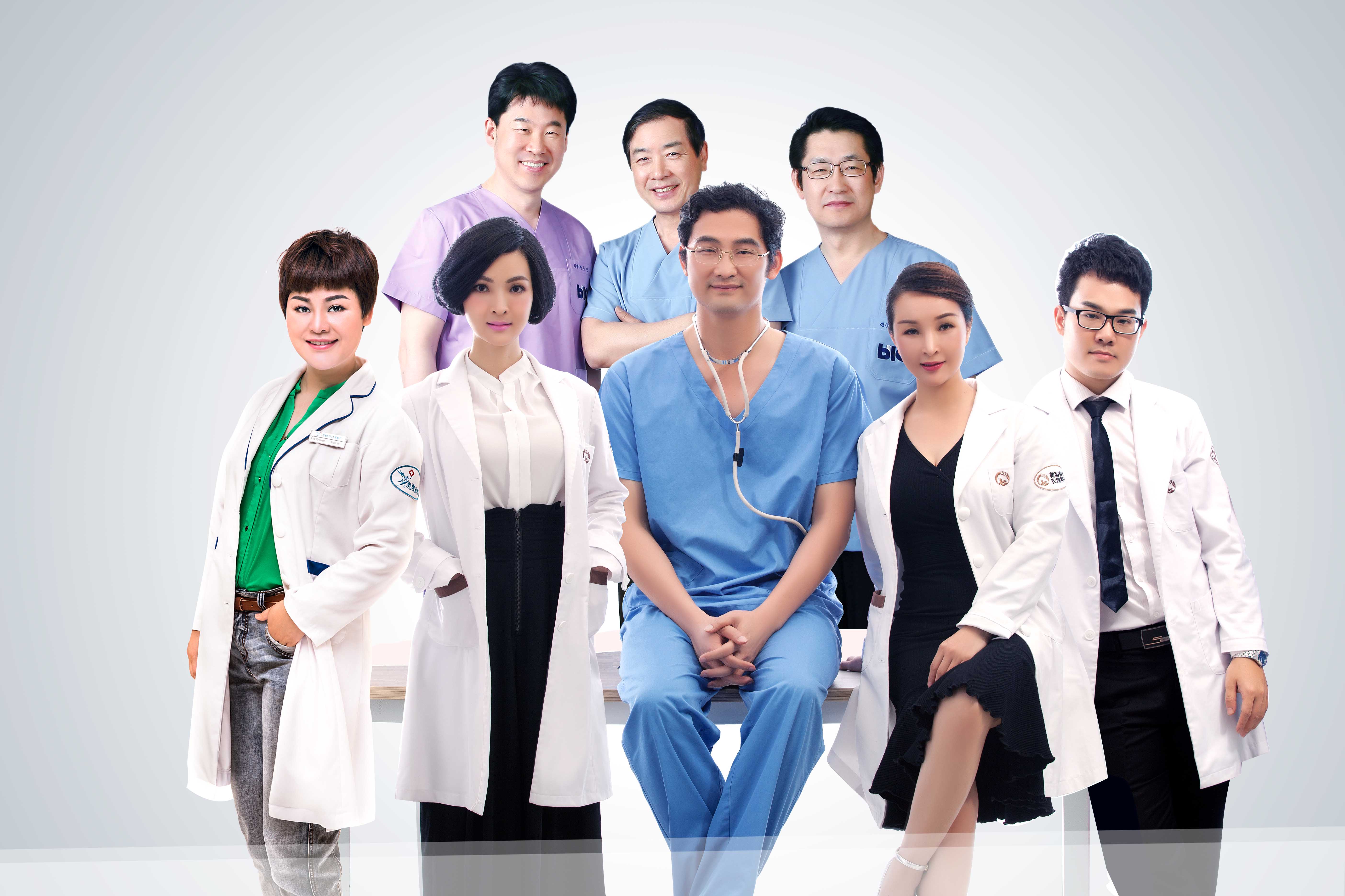 农霖整形专家团队